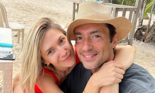 adela popescu8fb jpg