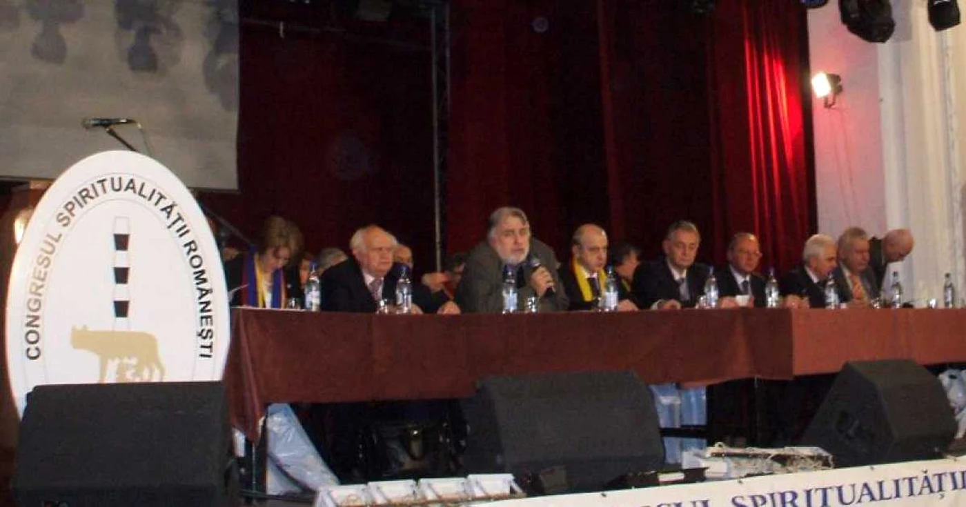 Adrian Păunescu, prezent anul trecut la Congresul Spiritualităţii Româneşti de la Alba Iulia 