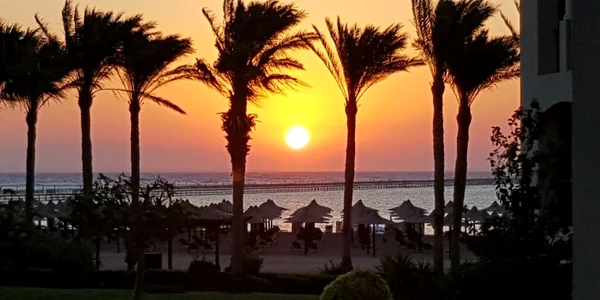 Răsărit în Sharm el Sheikh - Egipt - soarele iese din Marea Roşie Foto Adevărul - credit DMS