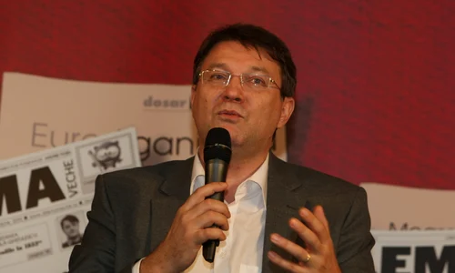 MI L2422 JPG
