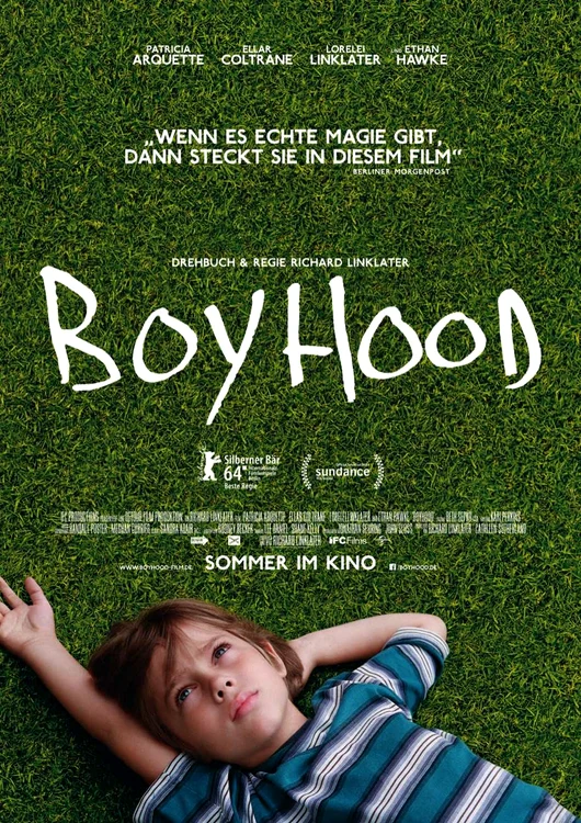 
    Boyhood prezintă povestea lui Mason, filmat pe parcursul a 12 ani  