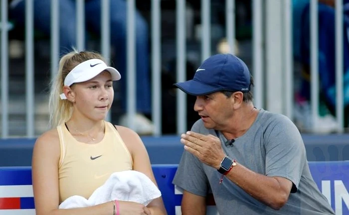 
    Tatăl Amandei Anisimova i-a fost alături la toate meciurile din carierăFOTO: Profimedia  