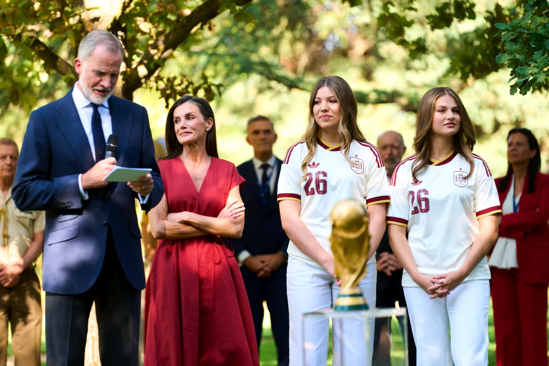 Felipe, Letizia, Leonor, Sofia și echipa spaniolă, Profimedia (2) jpg