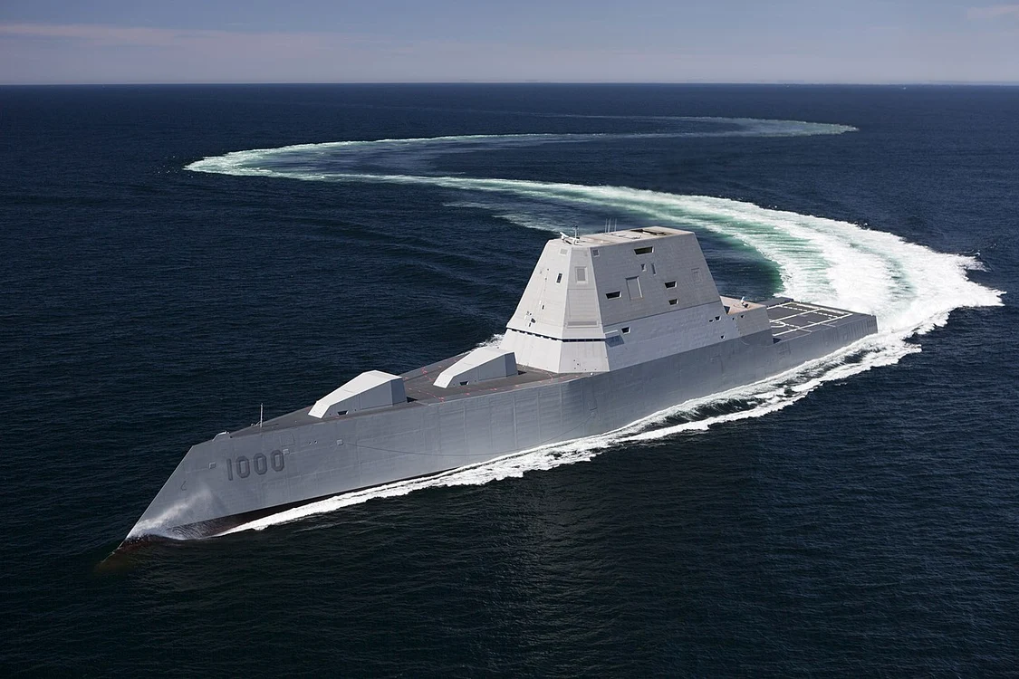 Distrugătorul Zumwalt FOTO: Wikipedia