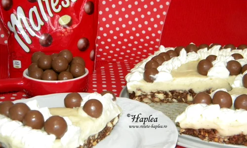prajitura maltesers cu crema de vanilie poza 13 jpeg