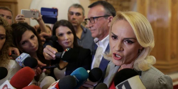 Paul Stănescu  şi Gabriela Firea CEX FOTO Inquam Photos Octav Ganea