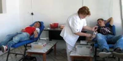 Elevii au donat sânge