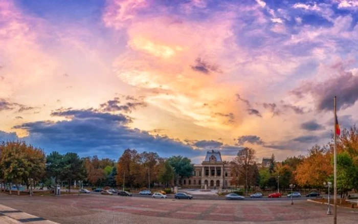 Palatul prefecturii va fi reabilitate FOTO Cosmin Şuţu