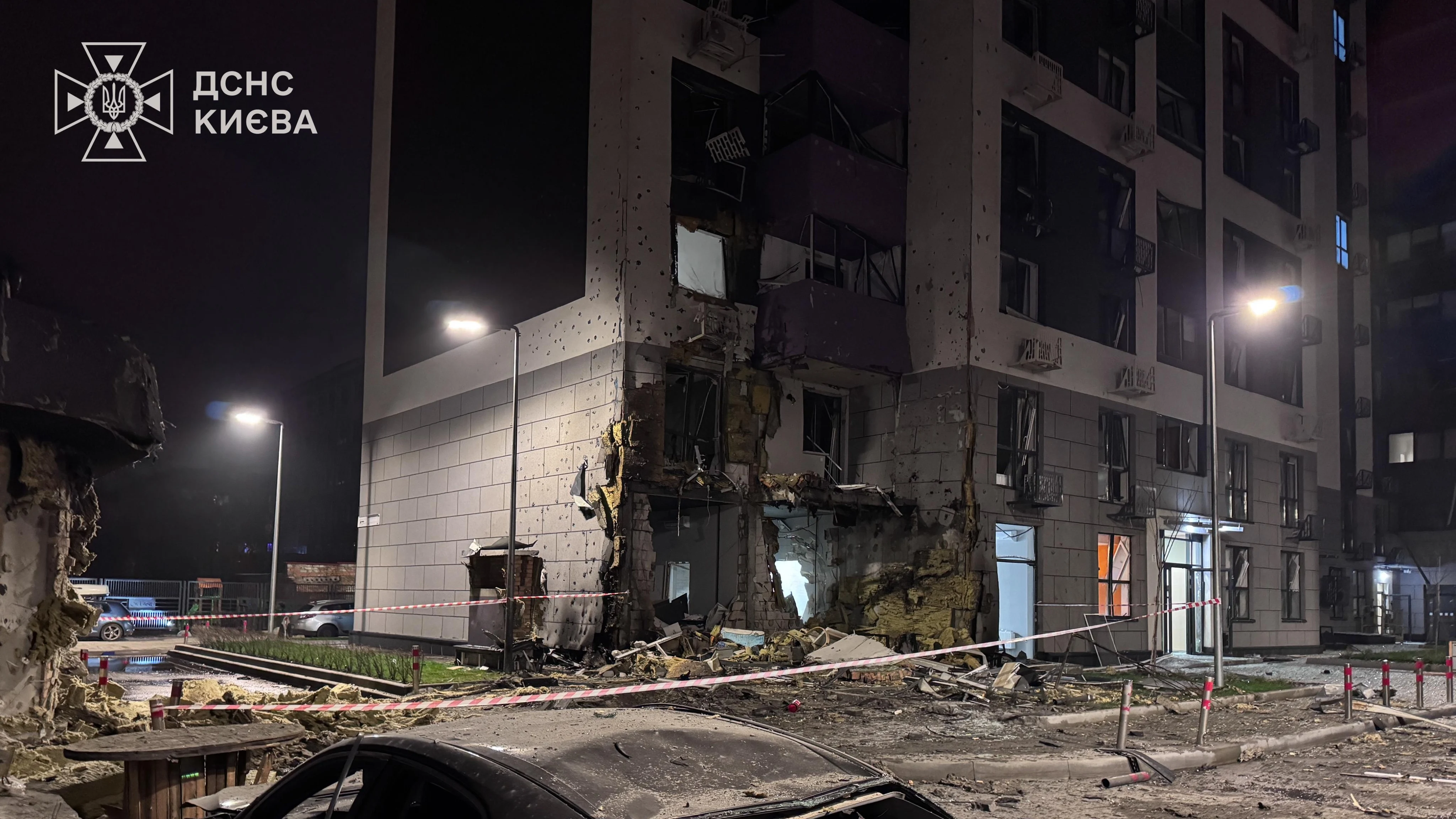 Forțele ucrainene au doborât peste 500 de drone rusești în atacul asupra Kievului. Cel puțin trei oameni au murit