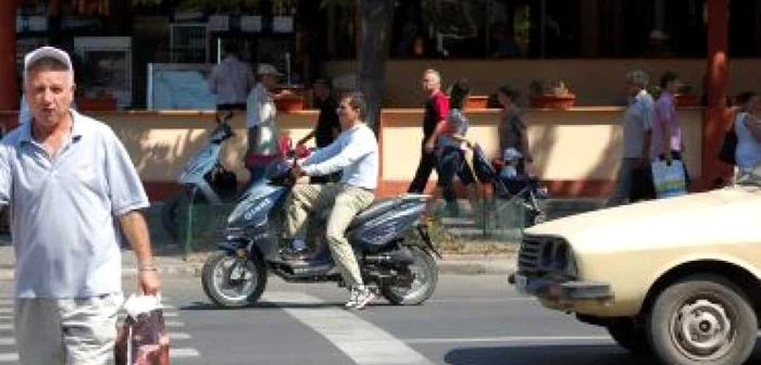 Brăila: Mopedist accidentat pe Griviţa