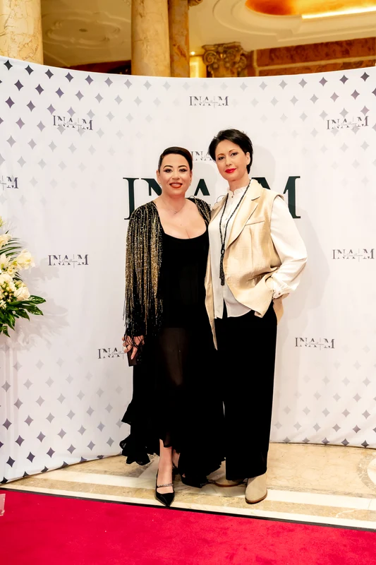 Oana Roman și Mihaela Bârzilă. FOTO: Alexandra Lazăr