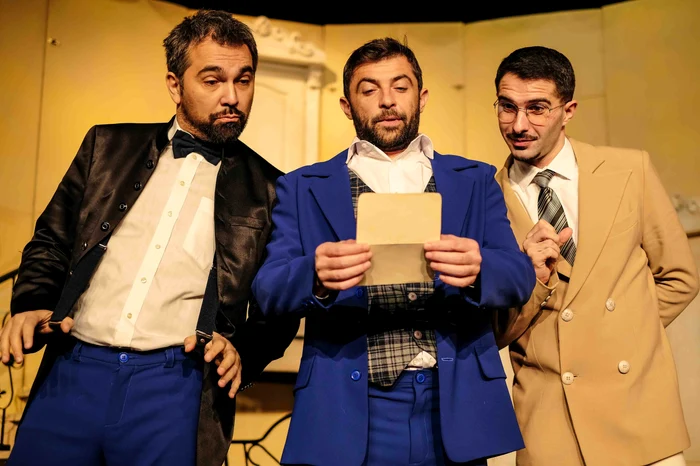 Cu colegii la Teatrul Elisabetha (foto teatrul Elisabetha)