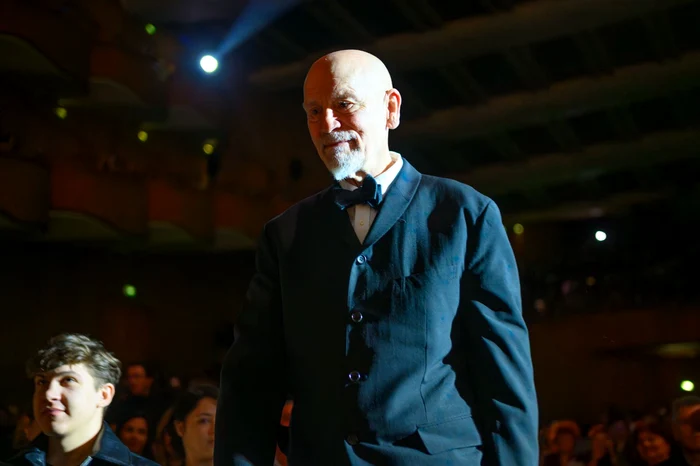 Marele actor american John Malkovich FOTO: Cravata Galbenă/Facebook