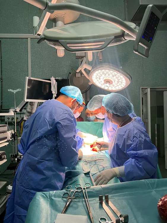 Florin a fost operat d emai multe ori FOTO Spitalul Clinic Județean Arad 