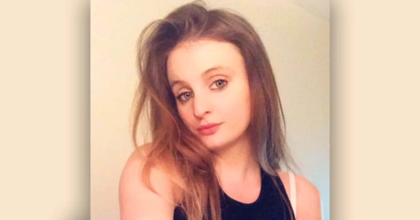 Chloe Middleton avea 21 de ani și a murit după ce s-a infectat cu coronavirusFoto: Facebook