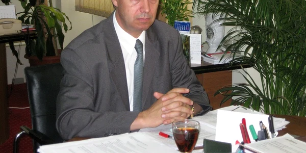 Primarul Aurel Simionescu