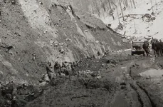 Hidrocentrala de la Vidraru şi Transfăgărăşanul construite cu sacrificiul a sute de oameni morţi jpeg