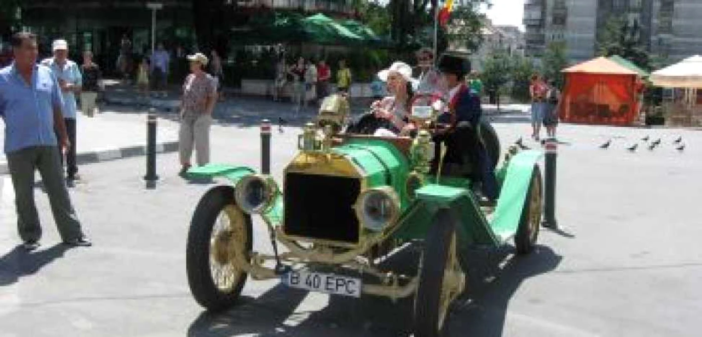 Craiova:Ford amenajează un muzeu în curtea uzinei de automobile