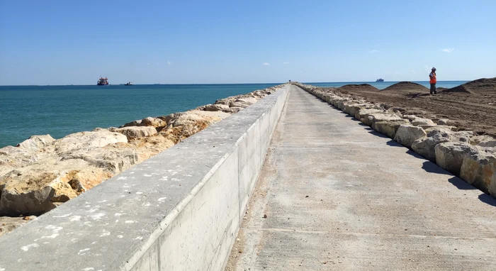 Unul dintre noile diguri construite în Eforie Sud FOTO: Călin Gavrilaș