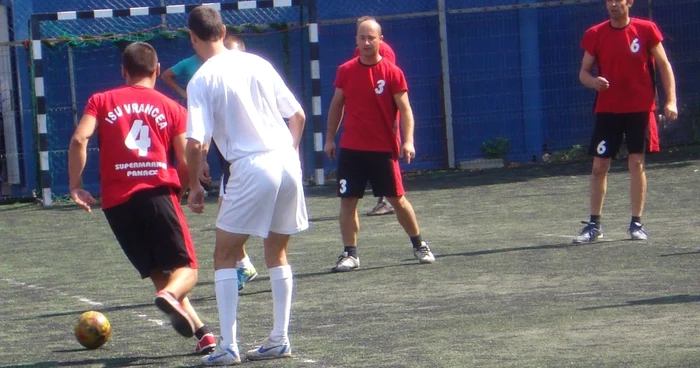 Angajaţii ISU s-au întrecut în competiţii sportive