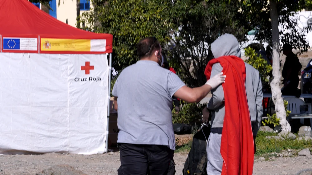 „Un model de migrație bazat pe drepturile omului”. Spania va acorda drept de rezidență unui număr de 500.000 de imigranți fără acte