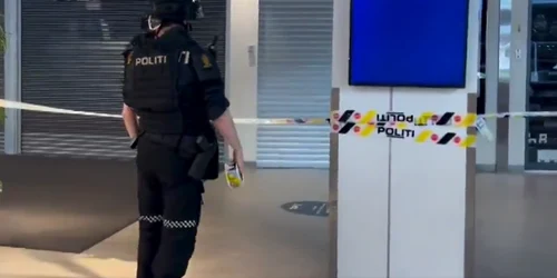 conflict armat intr un centru comercial din oslo foto x png