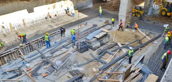 Lucrările la metrou ar putea fi închise din cauza bugetului. FOTO Adevărul