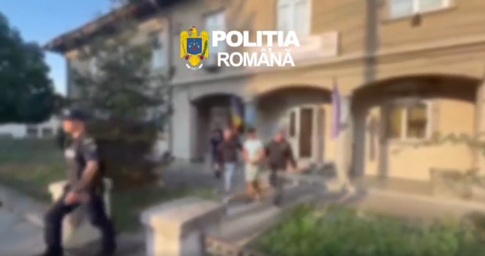 Romanian teen detained for arson, attempted thefts; damages exceed 170,000 euros