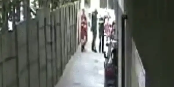 barbat etaj gif