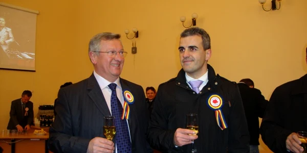 Prefectul Cristian Florian şi primarul Ovidiu Creţu petrec sărbătorile în Bistriţa