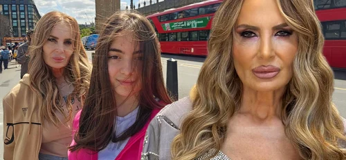 Daniela Gyorfi și fiica ei fac schimb de haine