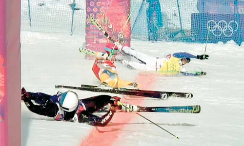 Sotnikova, în timpul  exerciţiului care i a  adus medalia de aur  la Jocurile Olimpice (FOTO: Reuters) jpeg