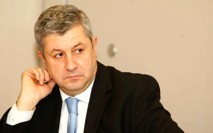 Se ascute lupta de clasă jpeg