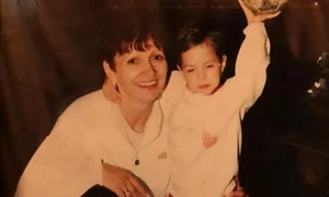 Sorina Tîrcă a fost atrasă de mică de mingea de handbal  jpeg