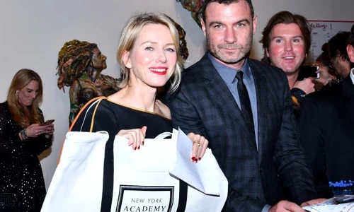*EXCLUSIVE* Naomi Watts and Liev Schreiber have a good day at the Take Home a Nude Art Party and Auction jpeg