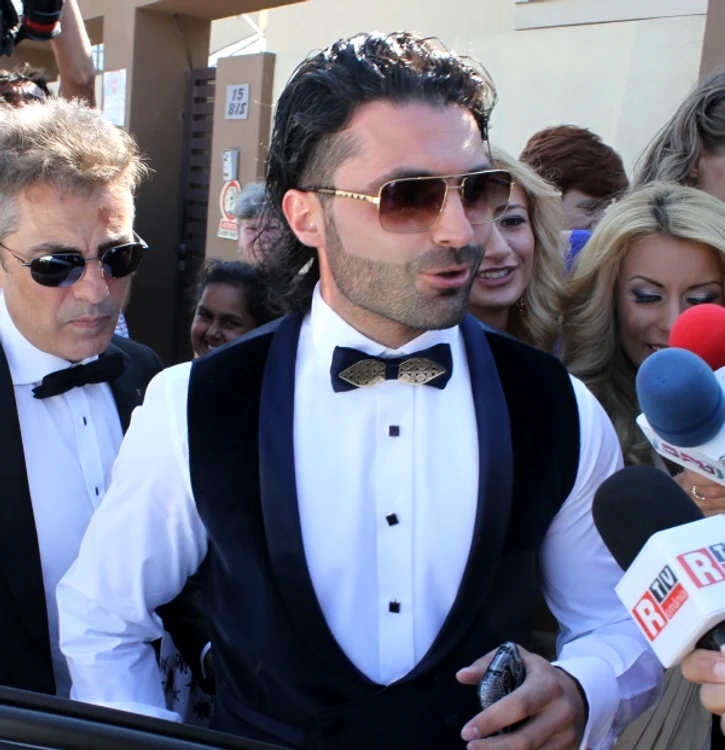 Pepe a ţinut să respecte tradiţia cu bani europeniFoto: Blitz