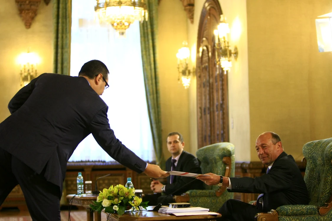 Ponta şi Băsescu au convenit strategiile de privatizare  FOTO Adevărul