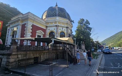 Băile Herculane  Gara  Foto Daniel Guță ADEVĂRUL (35) jpg