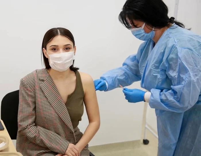 Irina Rimeș s-a vaccinat înainte de Paștefoto: Facebook