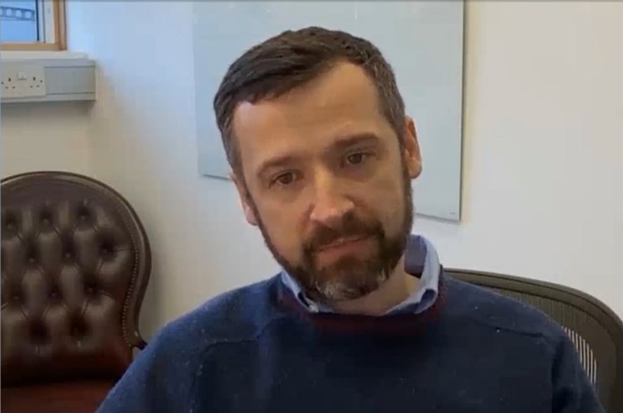 Un cercetător român de la Universitatea Cambridge, descoperire importantă: medicamentul care ar putea combate Parkinsonul
