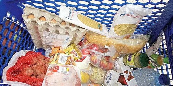 Majoritatea cumpărăturilor sunt marcă proprie a hipermarketului jpeg