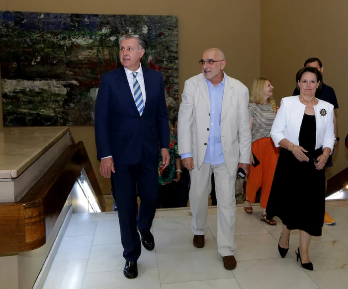 Luigi Gageos, directorul EUROPAfest, alături de Principele Radu si Principesa Sofia   Daniel Angelescu, Casa Majestatii Sale 2 jpg