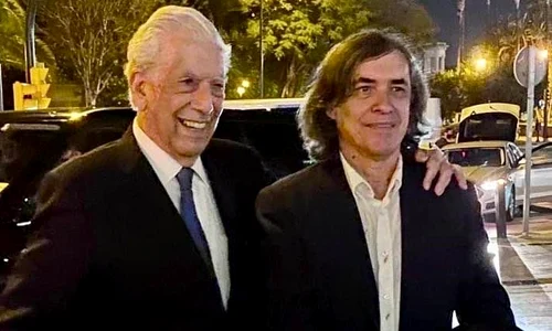 1 mircea cartarescu si mario vargas llosa malaga spania 1 2 jpg jpeg
