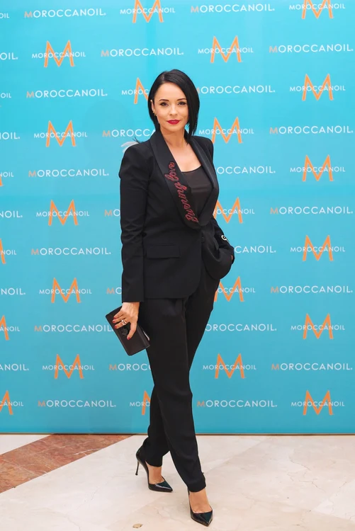 andreea marin top line moroccanoil curls 2 jpeg