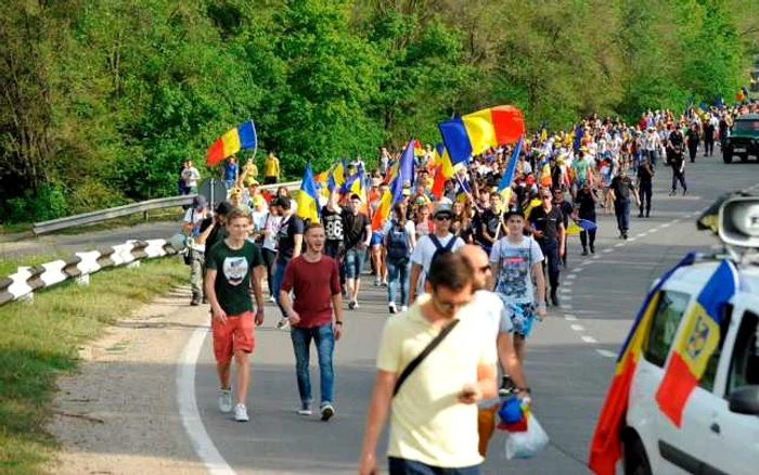 unire marsul lui stefan cel mare pe jos bucuresti