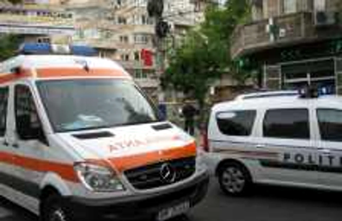 Ambulanţa l-a transportat pe muribund la spital, însă acesta a decedat în Secţia ATI