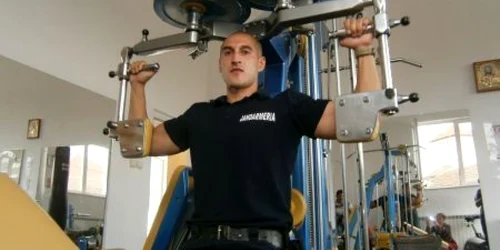 Daniel Boştinaru este unul din jandarmii mehedinţeni care s-au întors din Kosovo