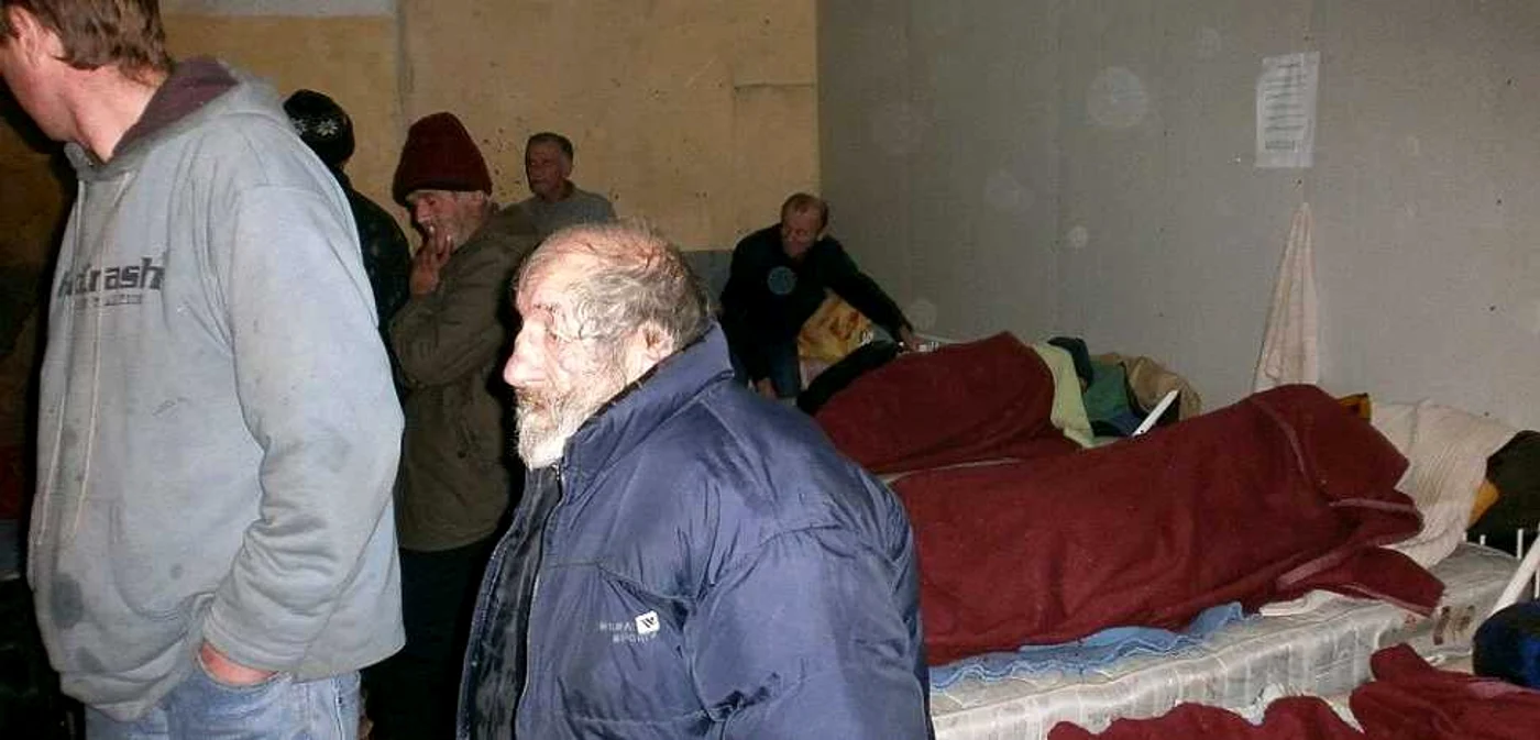 Pentru mulţi oameni, aceste adăposturi sunt o mană cerească în timpul iernii. FOTO: Poliţia Locală