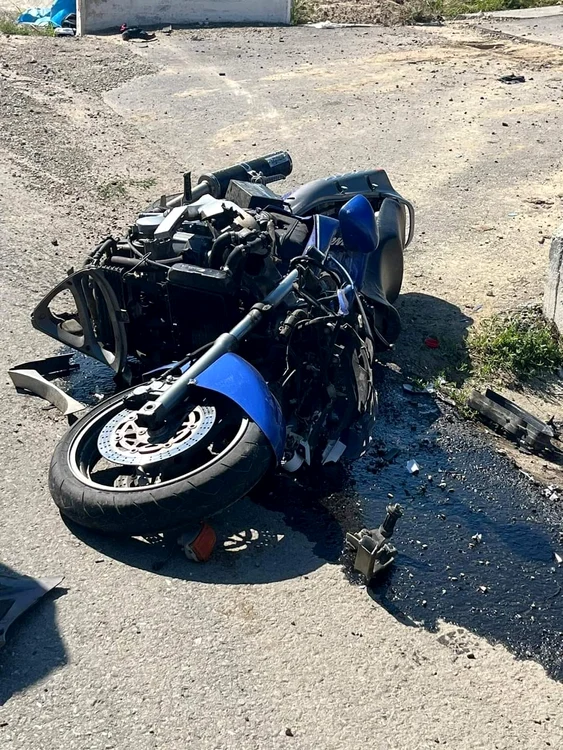 motoscuter distrus în accident