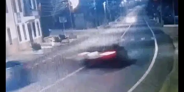 accident BN gif gif